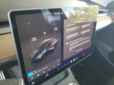 2024 Tesla Model Y — photo 26 view