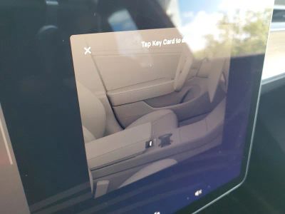 2024 Tesla Model Y — photo 32 view