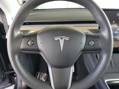 2024 Tesla Model Y — photo 23 view