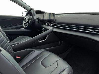 2026 Hyundai Elantra - Photo 15