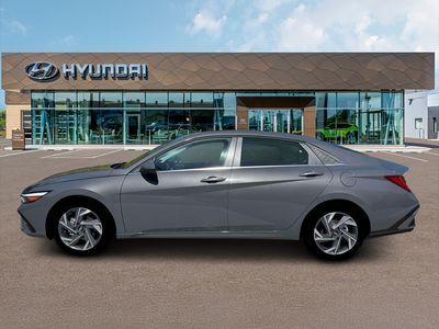 2026 Hyundai Elantra - Photo 22