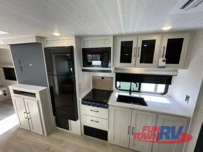 2025 Forest River RV Surveyor Legend X - Photo 21