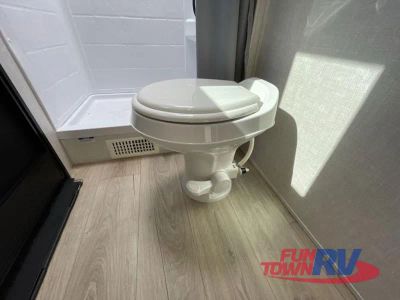 2025 Forest River RV Surveyor Legend X - Photo 36