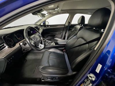 2024 Kia K5 — photo 12 view