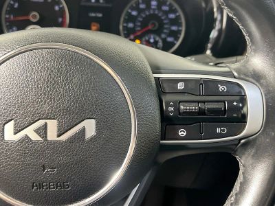 2024 Kia K5 — photo 17 view