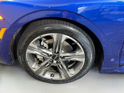 2024 Kia K5 — photo 11 view