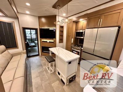 2026 Keystone RV Fuzion - Photo 11