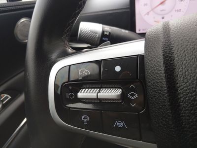 2025 Genesis GV80 - Photo 12