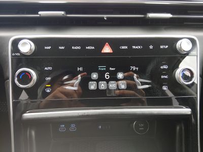 2025 Genesis GV80 - Photo 19