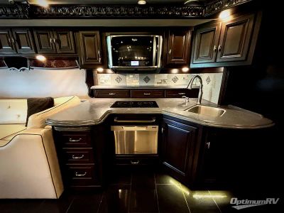2015 Winnebago Grand Tour — engine compartment view
