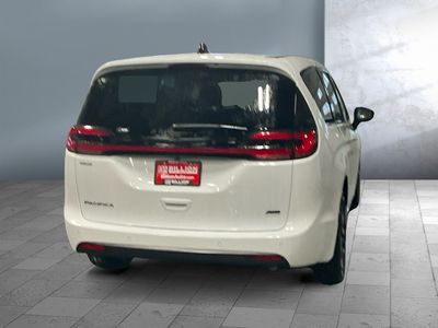 2026 Chrysler Pacifica — rear three-quarter view