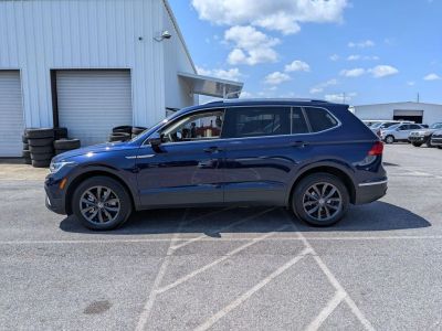 2022 Volkswagen Tiguan - Photo 2