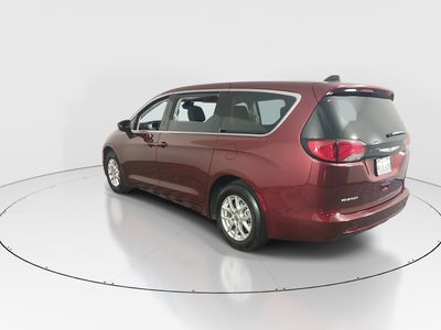 2023 Chrysler Voyager - Photo 5