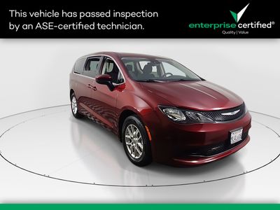 2023 Chrysler Voyager - Photo 1