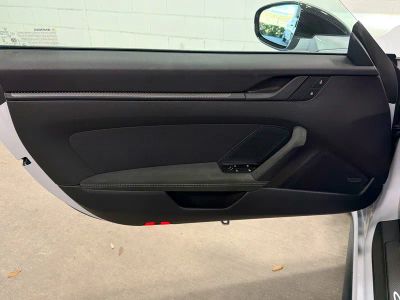 2026 Porsche 911 — photo 19 view