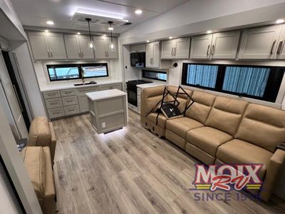 2026 Brinkley Model Z - Photo 16