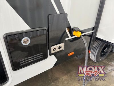2026 Brinkley Model Z - Photo 14