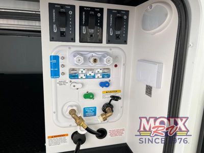 2026 Brinkley Model Z - Photo 13