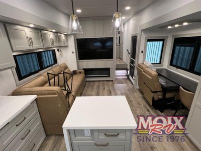 2026 Brinkley Model Z - Photo 20