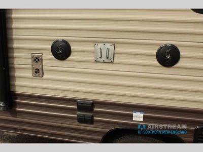 2017 Forest River RV Cherokee Wolf Pup - Photo 9