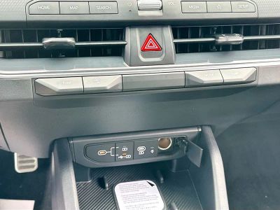 2026 Kia K4 — photo 16 view