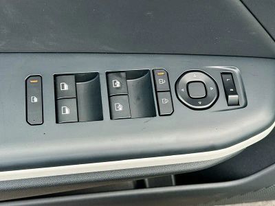 2026 Kia K4 — photo 18 view