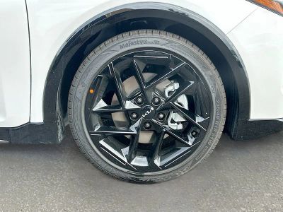 2026 Kia K4 — photo 32 view