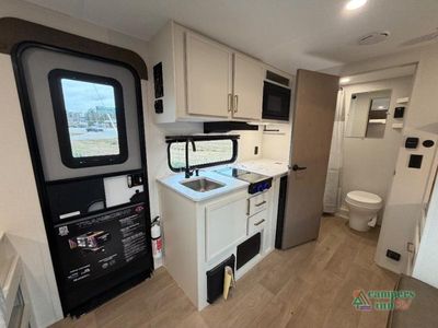 2026 Grand Design Transcend One - Photo 10