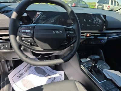 2026 Kia Sportage — photo 12 view