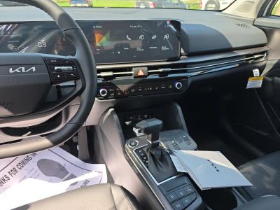 2026 Kia Sportage — photo 13 view