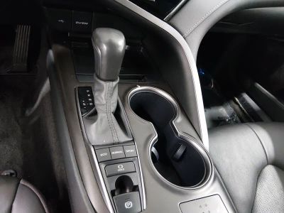 2024 Toyota Camry — photo 12 view