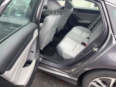 2019 Honda Accord Hybrid - Photo 9