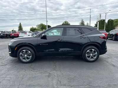 2025 Chevrolet Blazer — side profile view