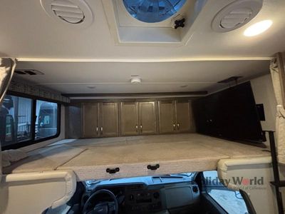 2023 Gulf Stream Conquest Class C - Photo 7