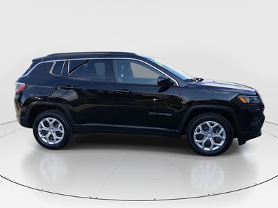 2024 Jeep Compass — photo 8 view