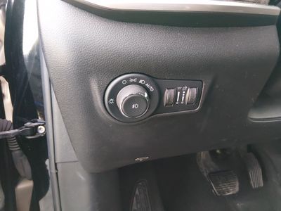 2024 Jeep Compass — photo 13 view