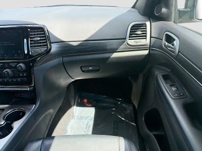 2019 Jeep Grand Cherokee — photo 19 view