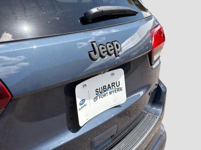 2019 Jeep Grand Cherokee — photo 11 view