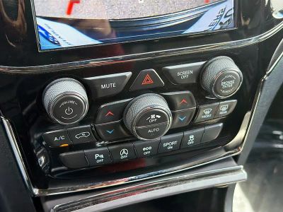 2019 Jeep Grand Cherokee — photo 35 view