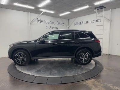 2026 Mercedes-Benz GLC - Photo 4