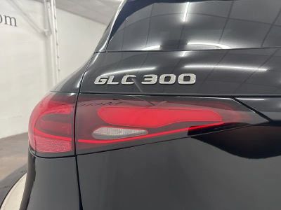 2026 Mercedes-Benz GLC - Photo 11