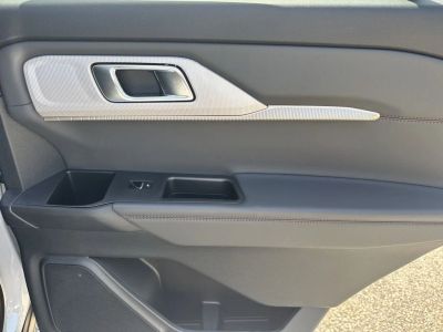 2026 Ford Explorer — photo 15 view