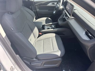2026 Ford Explorer — photo 12 view