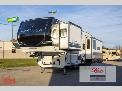 2026 Montana High Country 325RK - Photo 5