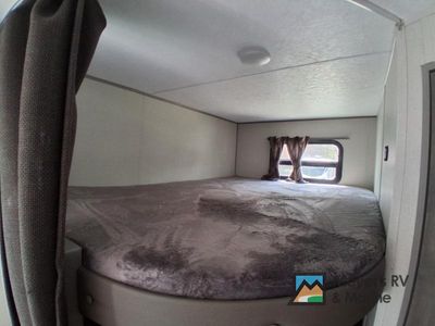 2026 Coachmen RV Catalina Summit Series 8 - Photo 17