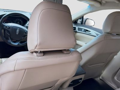 2020 Lincoln MKZ - Photo 23
