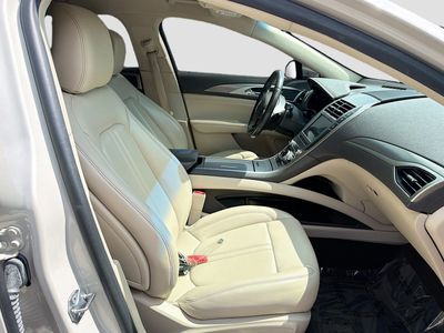 2020 Lincoln MKZ - Photo 30