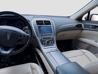 2020 Lincoln MKZ - Photo 20