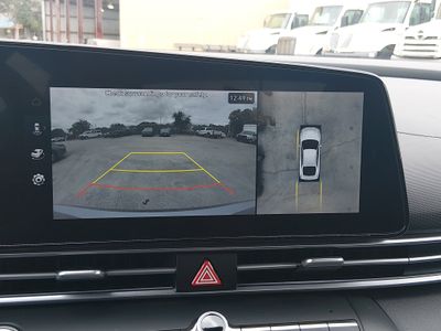 2024 Hyundai Elantra - Photo 17