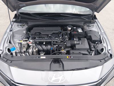 2024 Hyundai Elantra - Photo 9